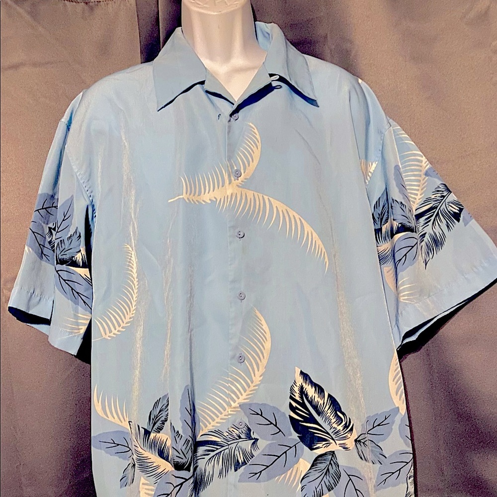 Men’s City Impact Hawaiian Shirt Size XL